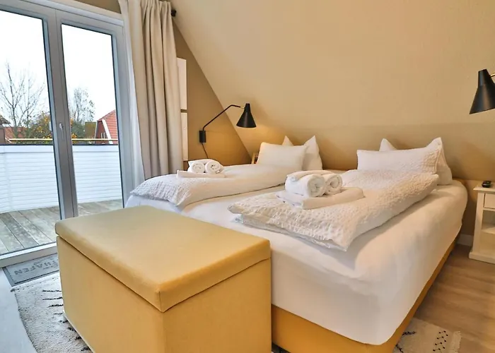 Daire Langeooger Viermaster - Gelbes Segel *